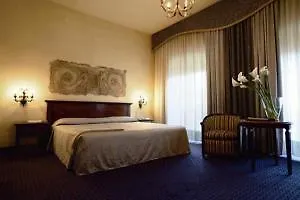 Boscolo Astoria Hotell 4*